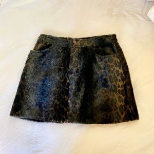Leopard fur mini skirt